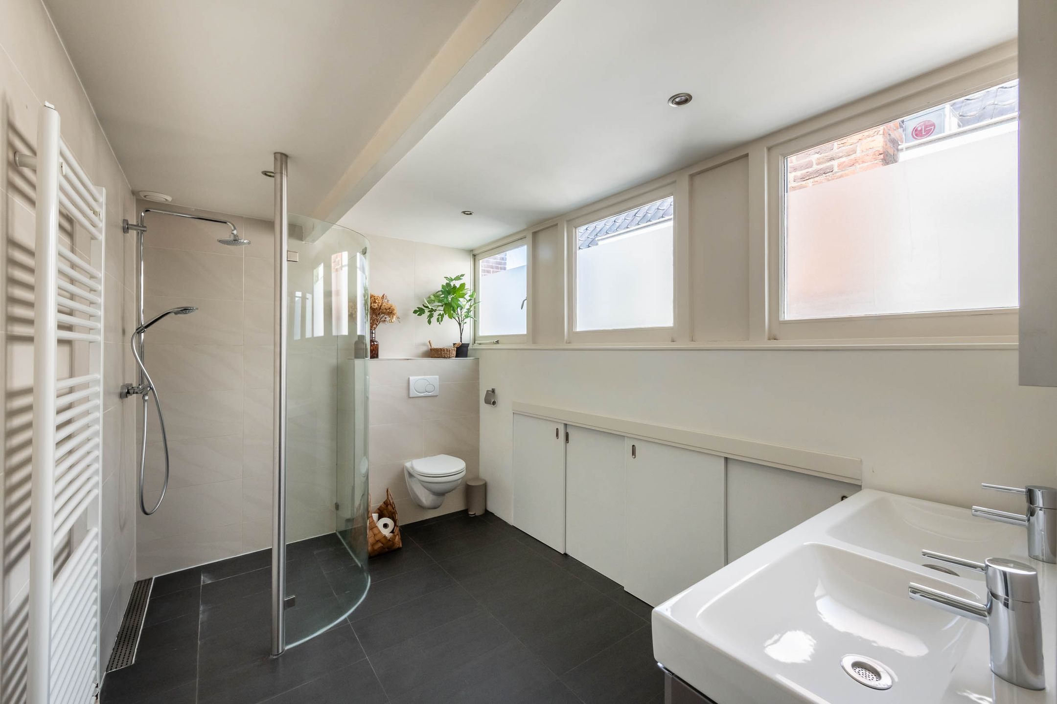 Foto 51 van Julianalaan 14