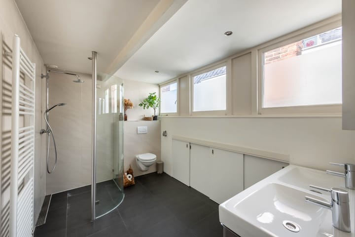 Foto 51 van Julianalaan 14