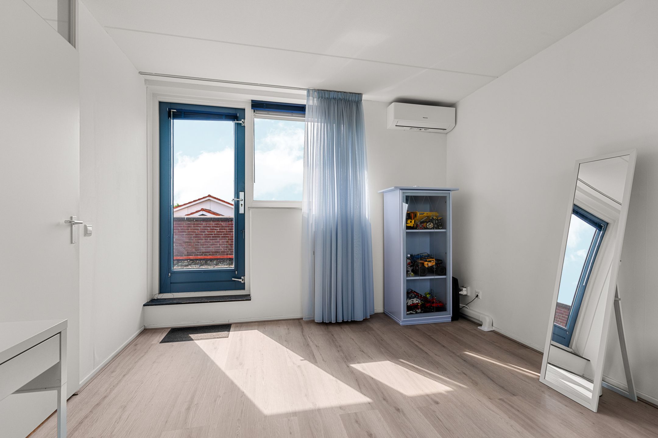 Foto 27 van Regenboog 155