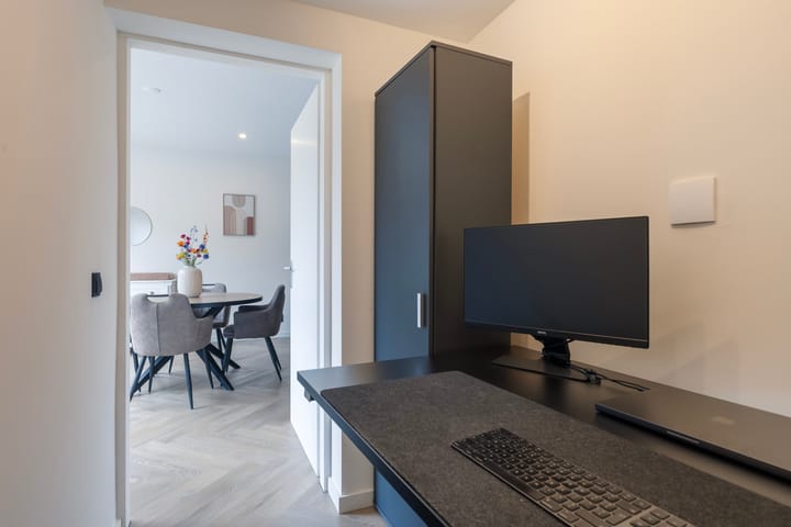 Photo 23 of Pieter Meeterstraat 8