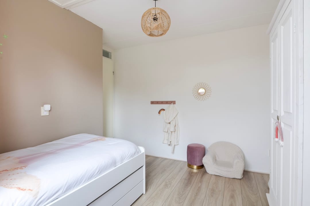 Photo 37 of Pieter Meeterstraat 8