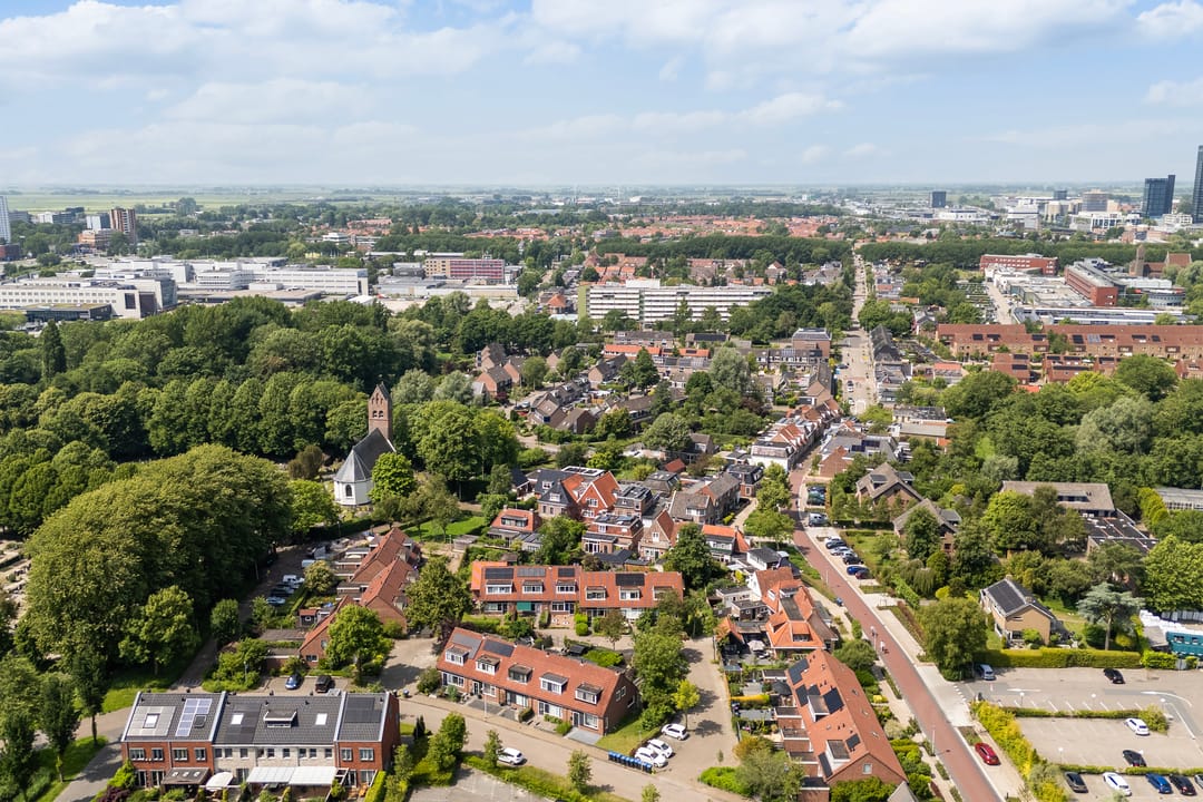 Photo 46 of Pieter Meeterstraat 8