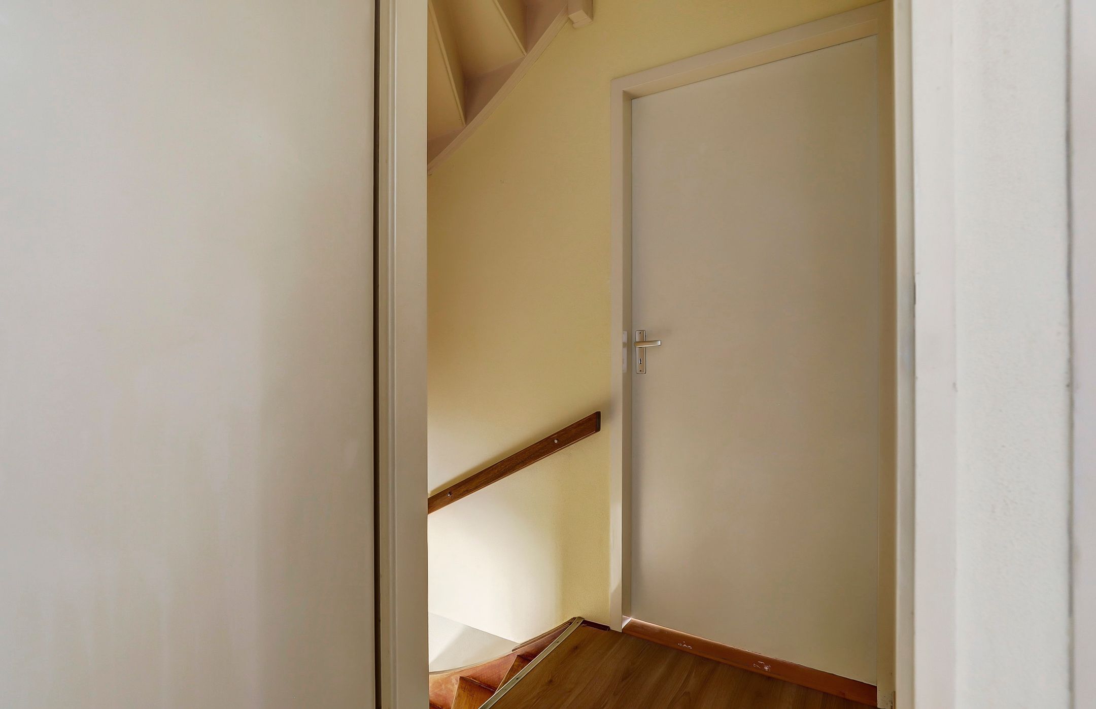 Foto 15 van Veldm. Montgomeryhof 55