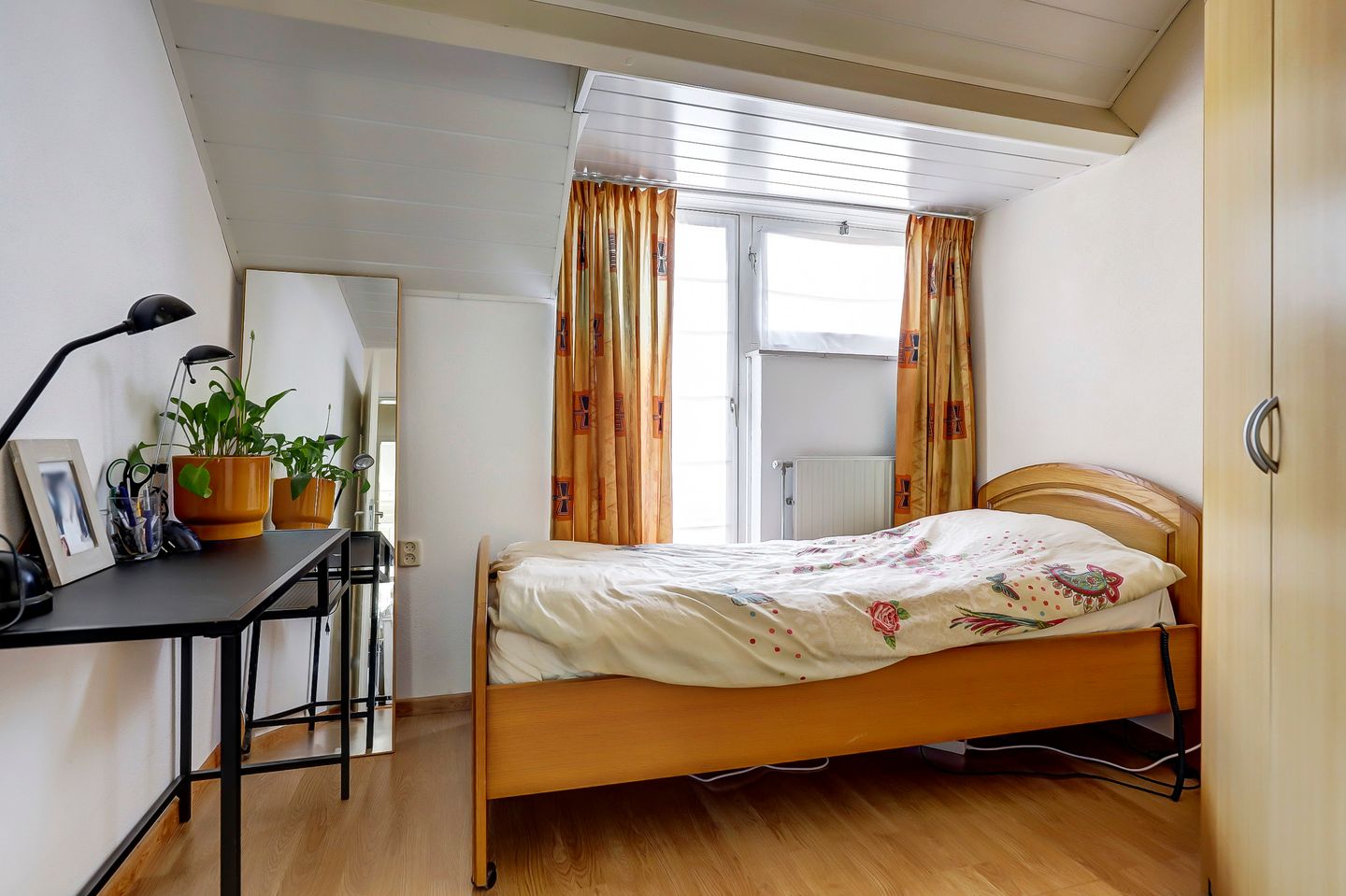 Foto 19 van Veldm. Montgomeryhof 55