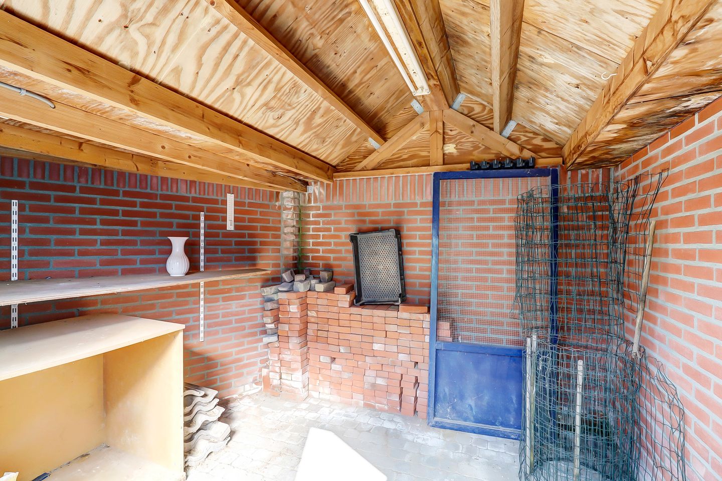 Foto 25 van Veldm. Montgomeryhof 55