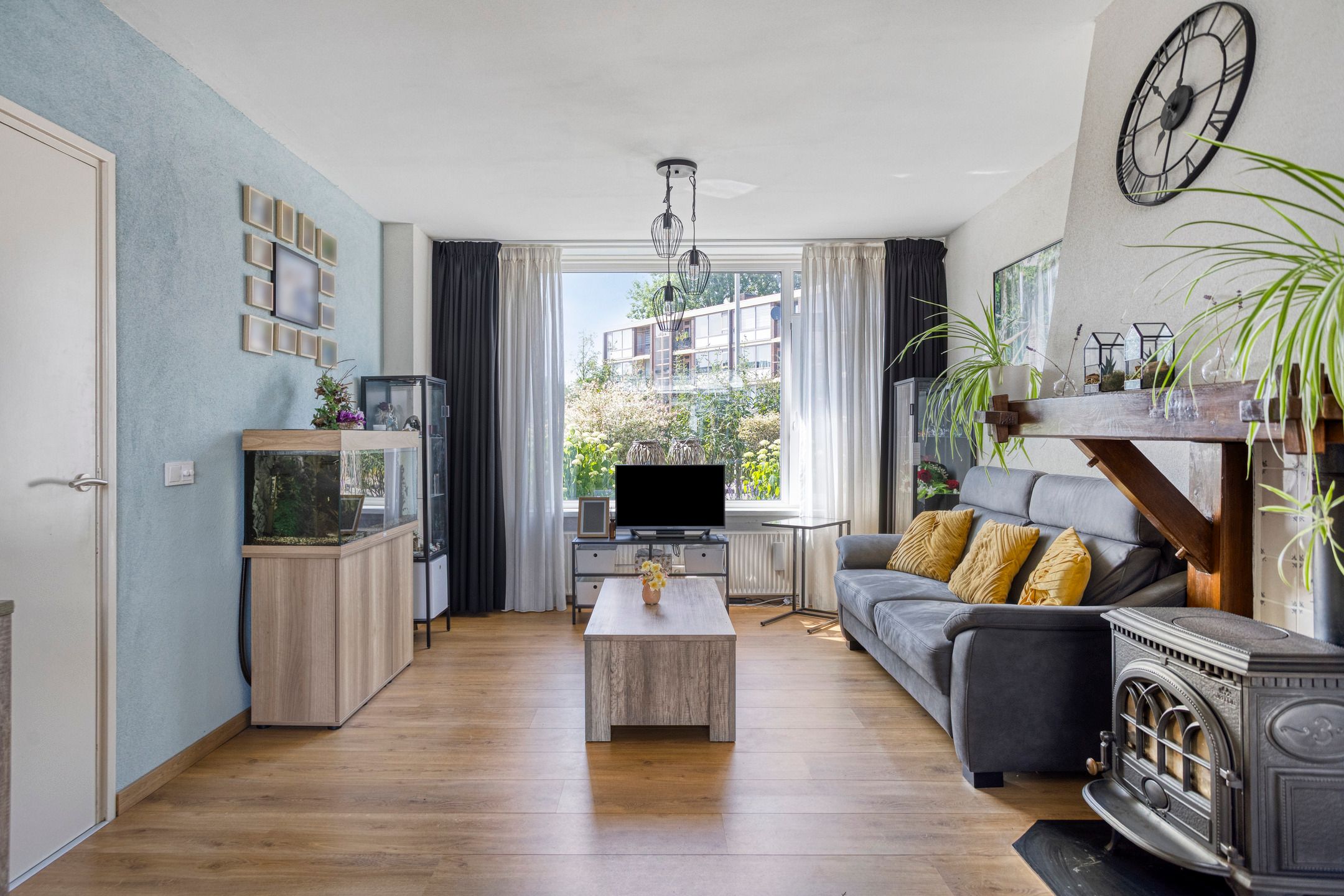 Foto 15 van Goudenregenstraat 37