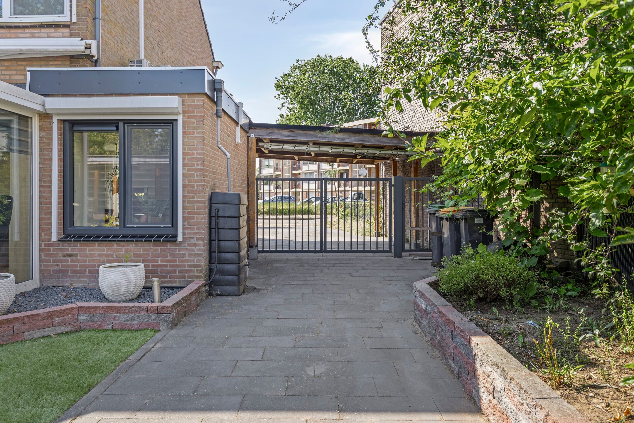 Foto 33 van Goudenregenstraat 37