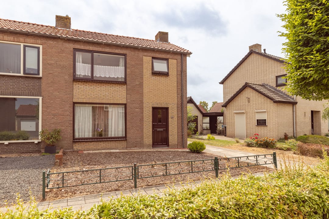 Photo 2 of Dahliastraat 41