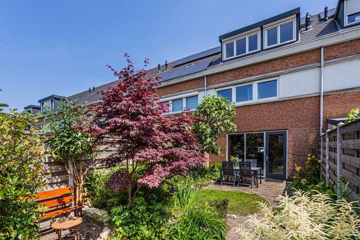 Foto 11 van Claudiuslaan 101