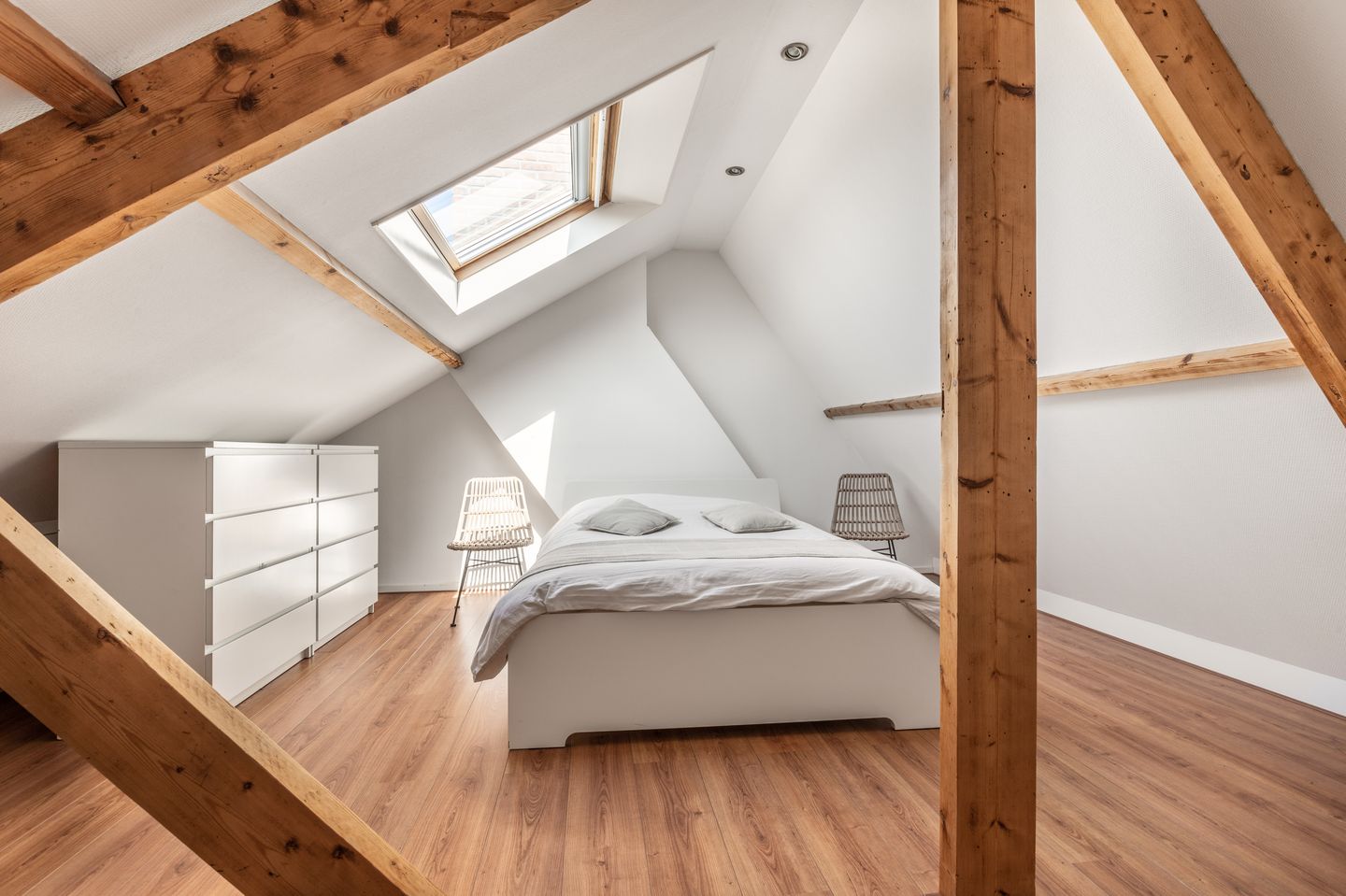 Foto 35 van Stuyvesantstraat 93-RD