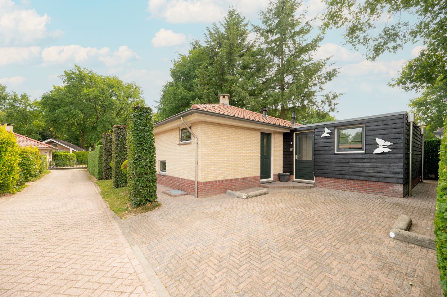 Photo 1 of Oude Garderenseweg 4-6