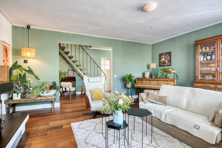 Foto 4 van Dorpsplein 29