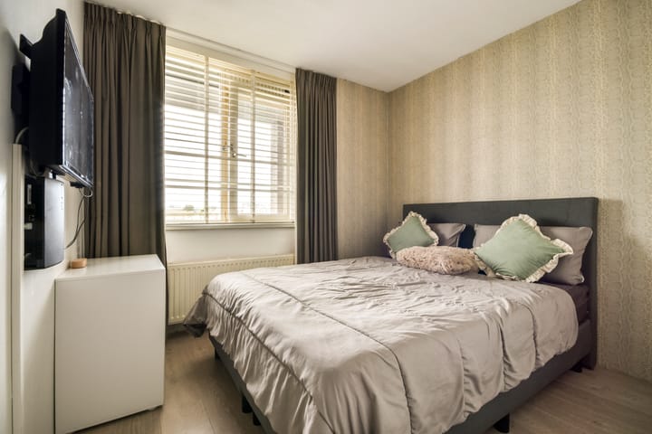 Foto 15 van M. Gandhilaan 73