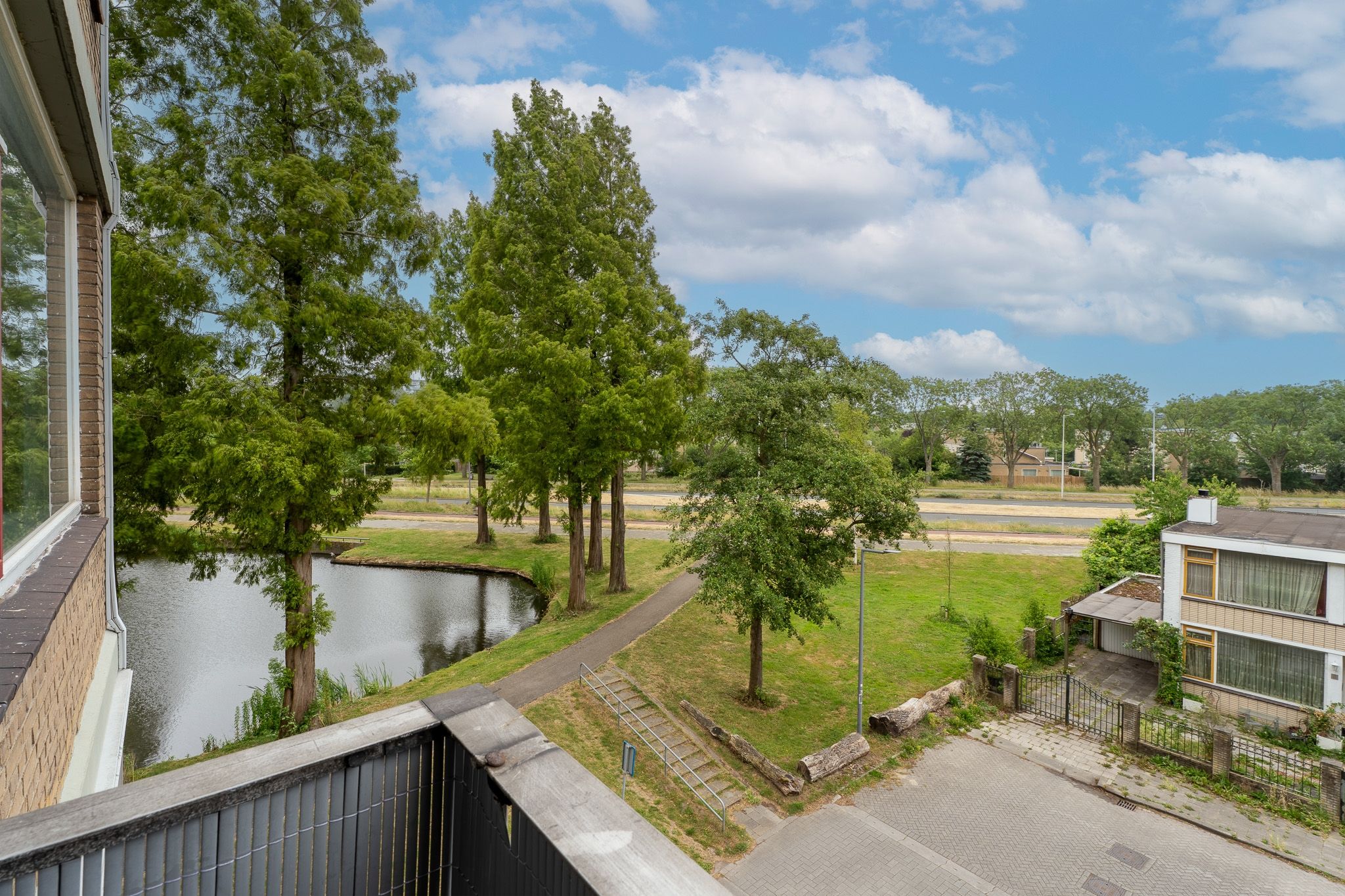 Foto 33 van Valkreek 100