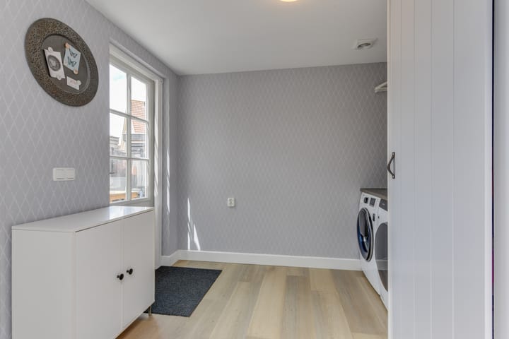 Foto 19 van Aurora 8