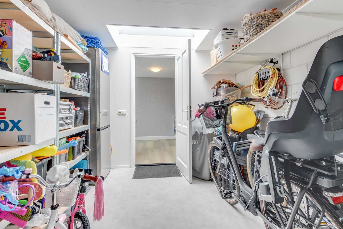 Foto 40 van Aurora 8