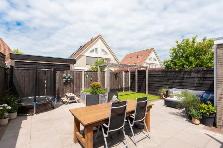 Foto 42 van Aurora 8