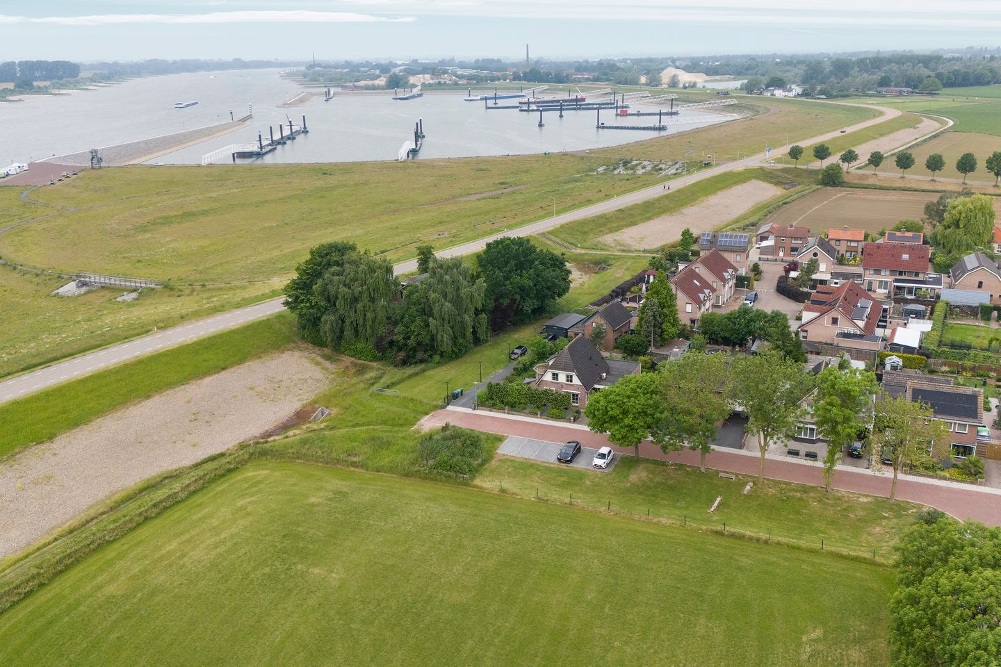 Foto 5 van Voorstraat 8