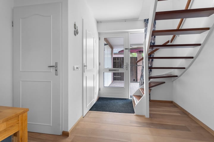 Foto 21 van Voorstraat 8