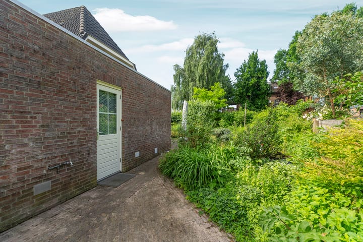 Foto 35 van Voorstraat 8