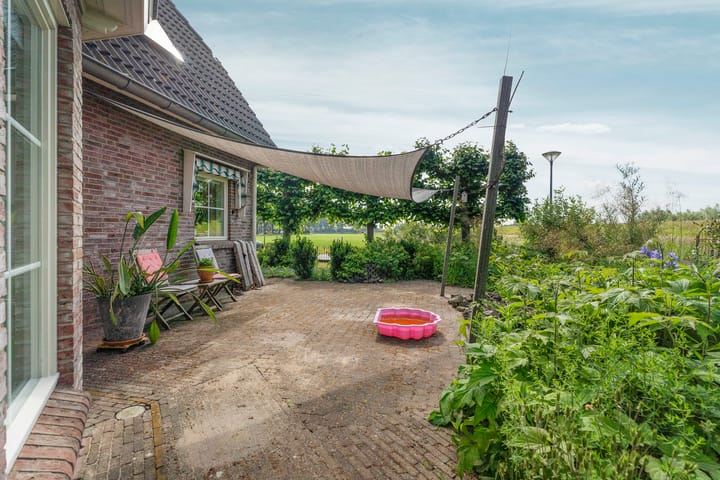 Foto 41 van Voorstraat 8