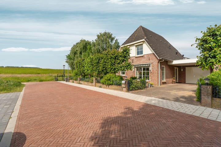 Foto 49 van Voorstraat 8