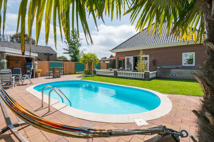 Foto 69 van Dorpsstraat 51-A