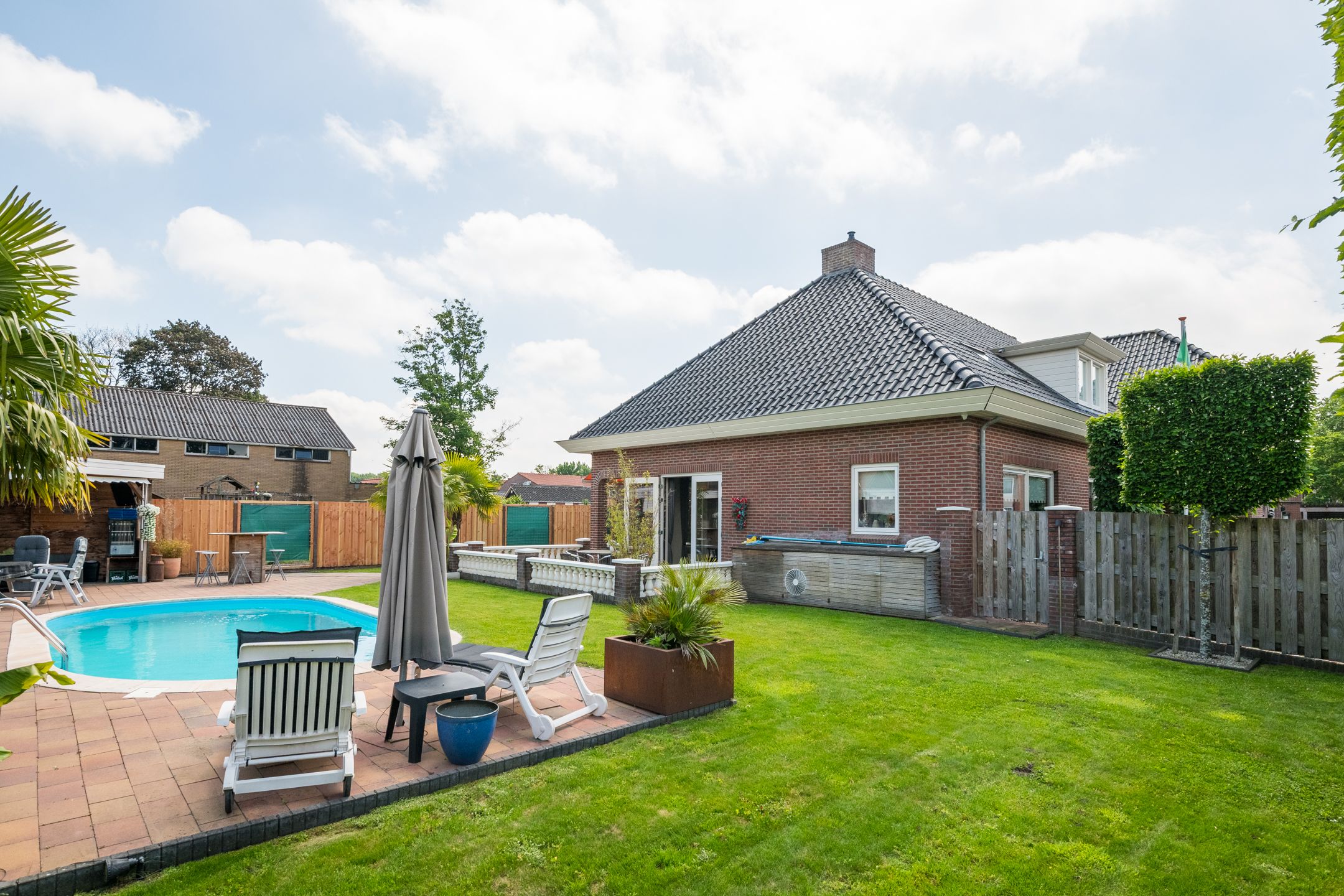 Foto 75 van Dorpsstraat 51-A