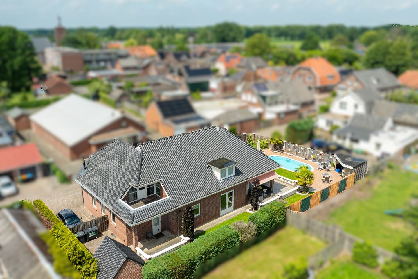 Foto 79 van Dorpsstraat 51-A