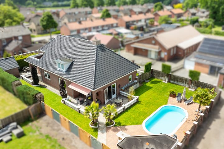 Foto 83 van Dorpsstraat 51-A