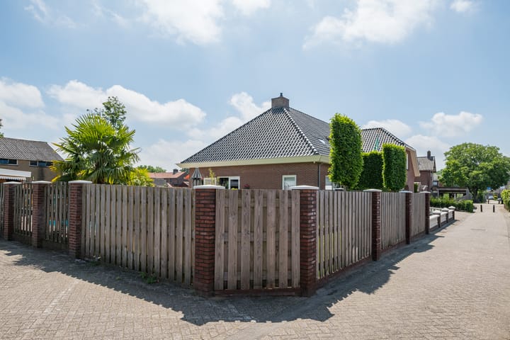 Foto 95 van Dorpsstraat 51-A