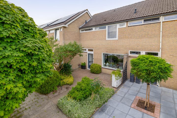 Photo 6 of Klimopstraat 9