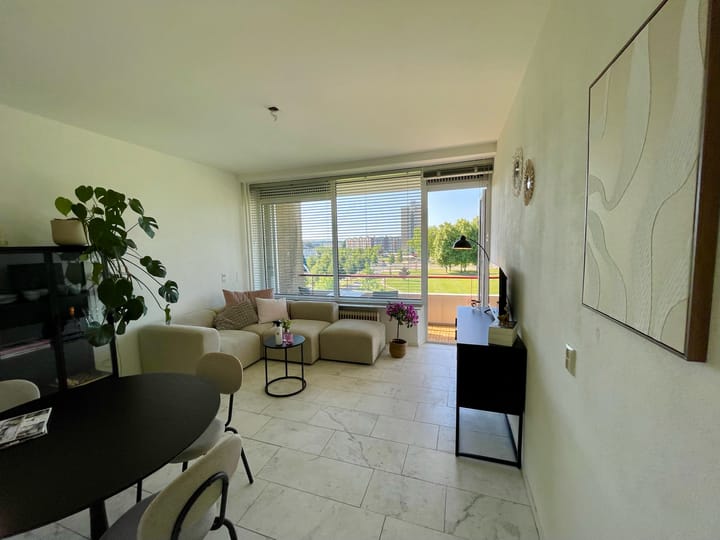 Foto 12 van Koningsplein 61-D