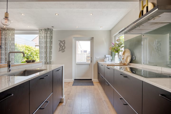 Foto 10 van Korenbloemlaan 22