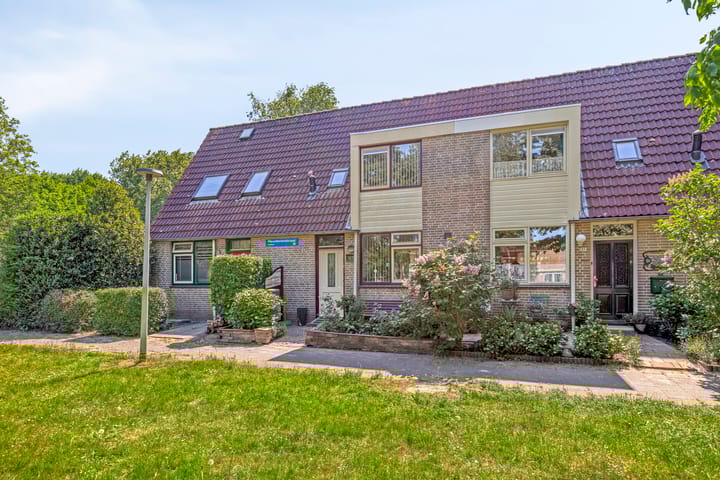 Photo 6 of Moutmolenstraat 25