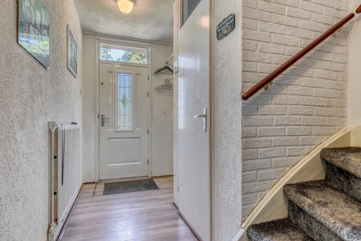 Photo 7 of Moutmolenstraat 25