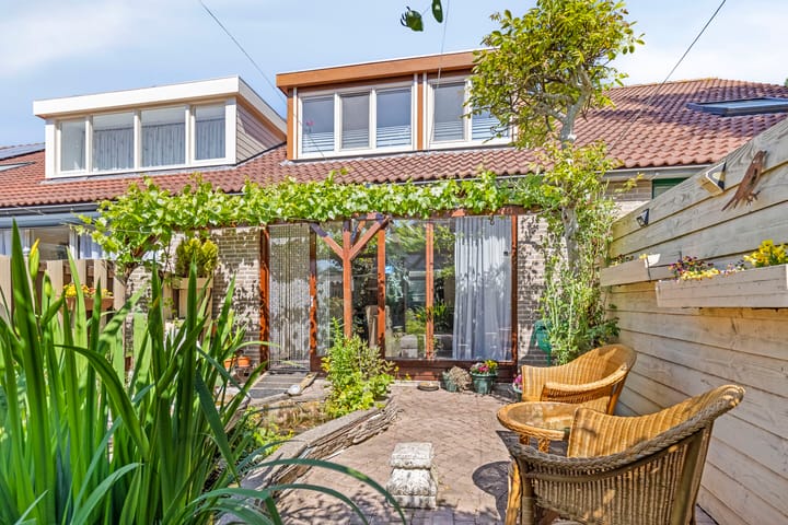 Photo 33 of Moutmolenstraat 25