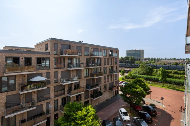 Foto 29 van Miles Davisstraat 253