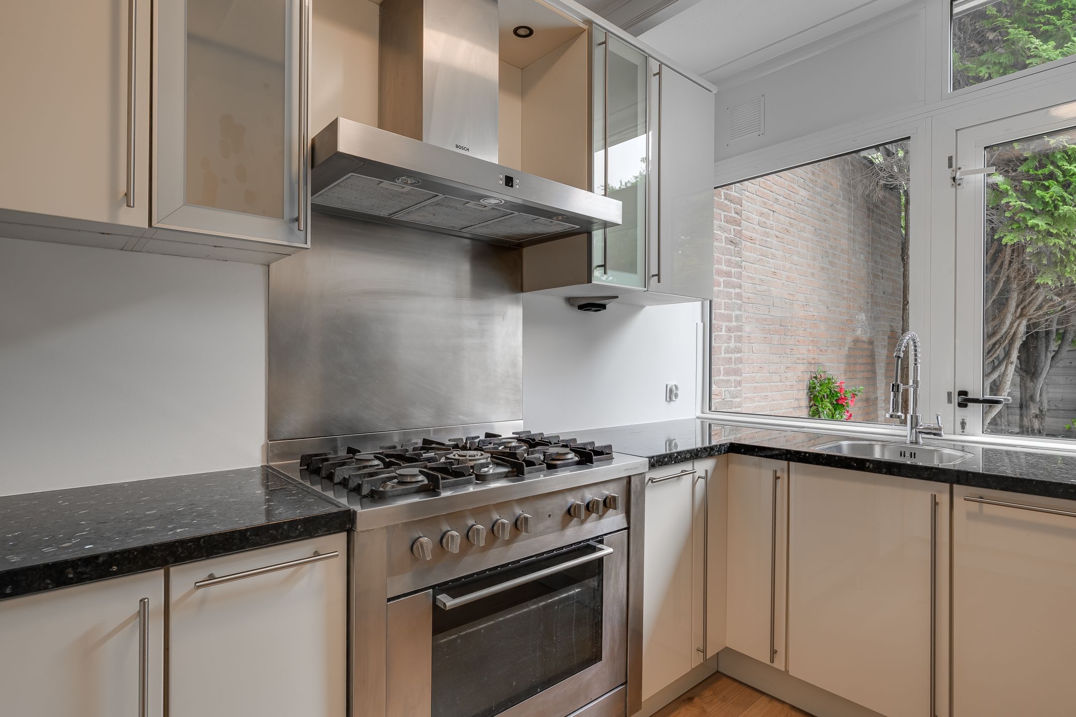 Foto 12 van Beethovenlaan 41