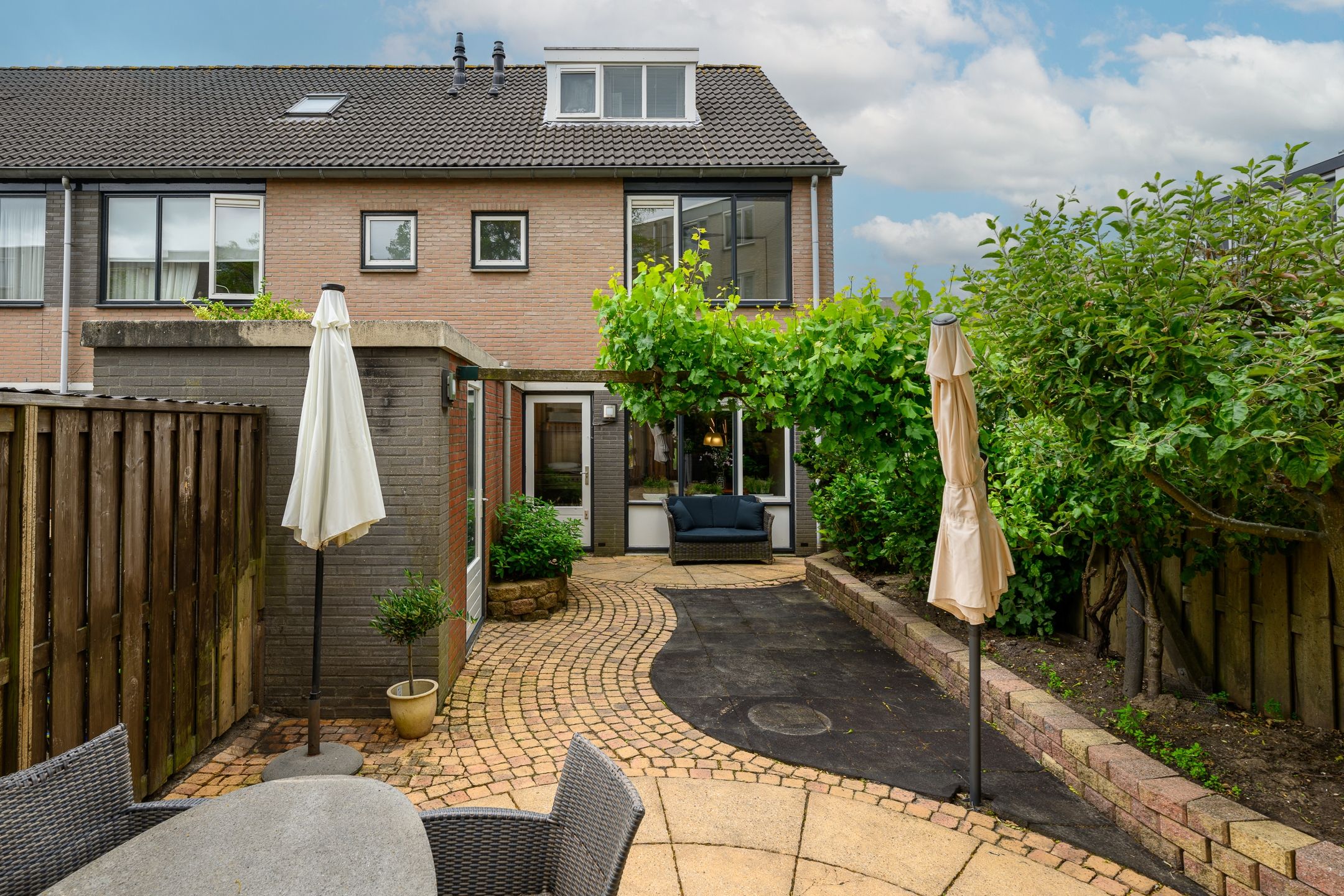 Foto 3 van Alexander Adamskistraat 1