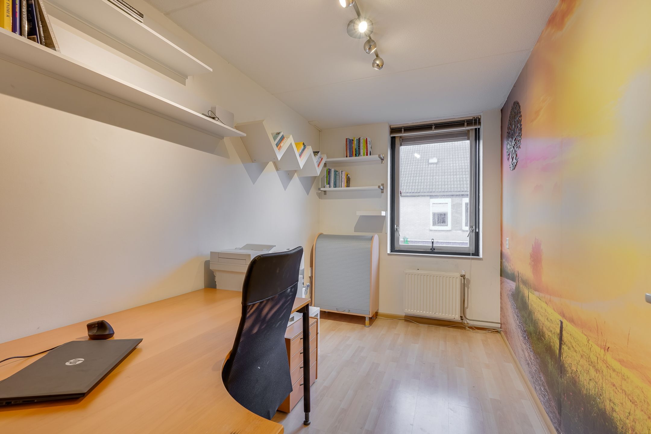 Foto 18 van Alexander Adamskistraat 1