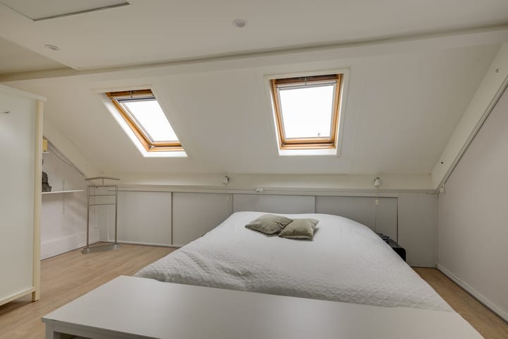 Foto 20 van Alexander Adamskistraat 1