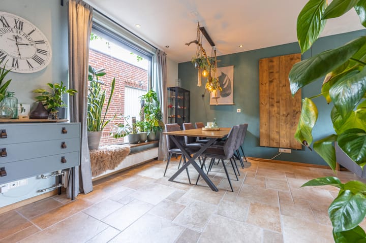 Foto 8 van Meidoornstraat 9