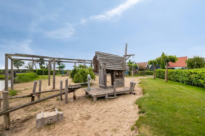 Photo 35 of Burgemeester Dalenbergstraat 50-376