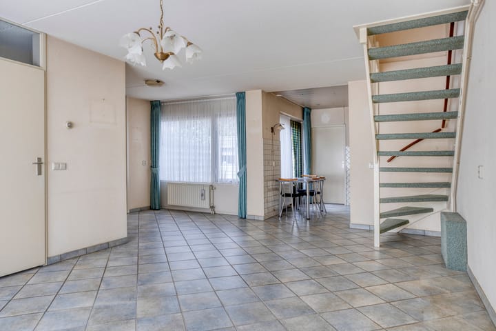 Foto 5 van Nestelaar 10