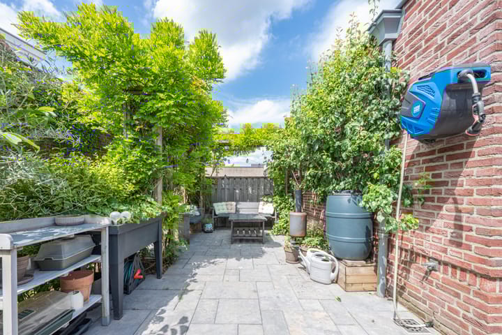 Foto 50 van Meidoornstraat 9