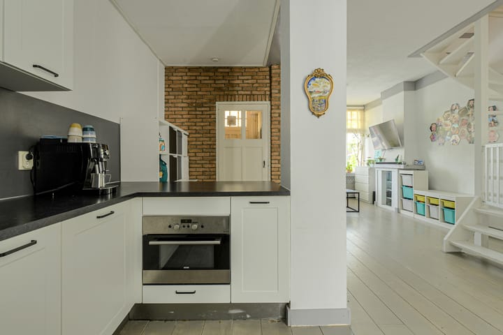 Foto 24 van Stationsweg 45