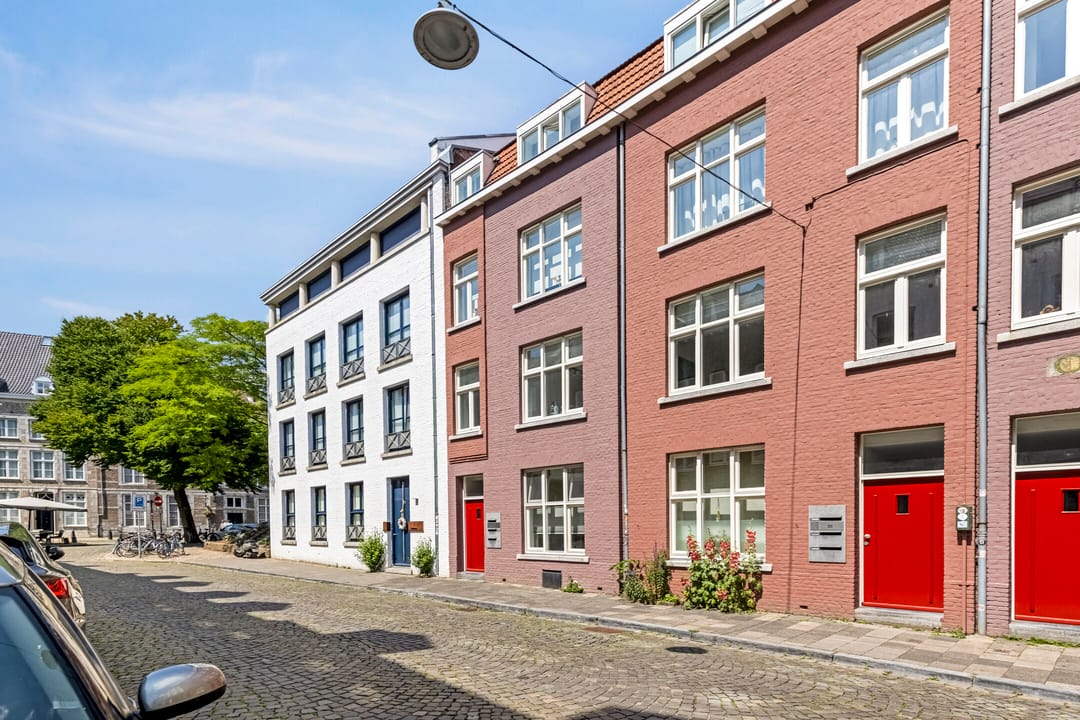 Foto 1 van Kleine Looiersstraat 3-A