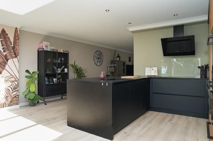 Foto 12 van Bartokstraat 34