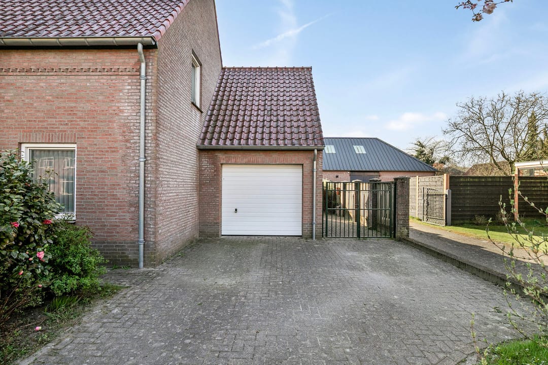 Photo 28 of Broekstraat 7-B